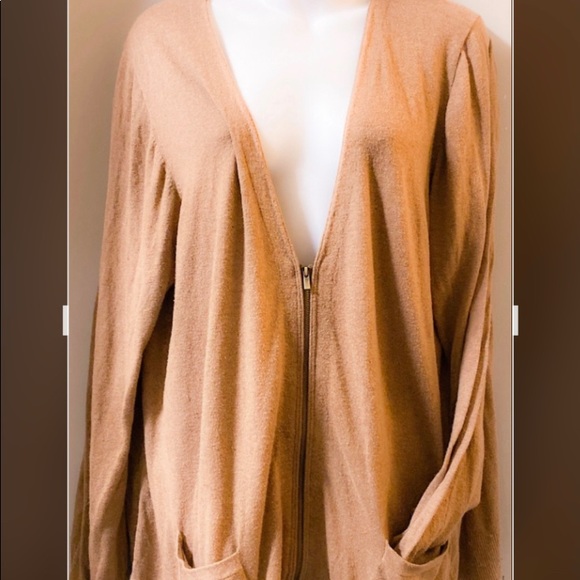 Lane Bryant Jackets & Blazers - Lane Bryant 22/24 long sleeve zip cardigan tan